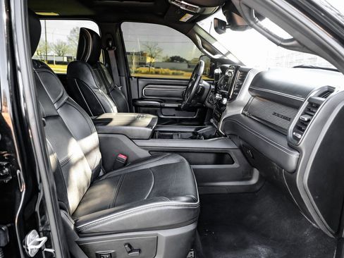 Used 2019 RAM 3500 Limited image 31