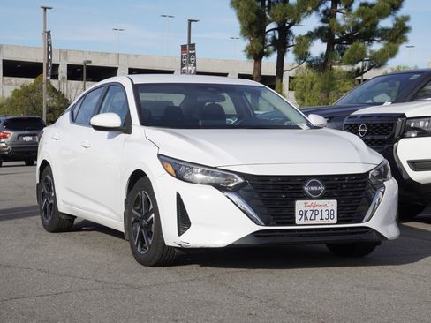 Certified 2024 Nissan Sentra SV image 2