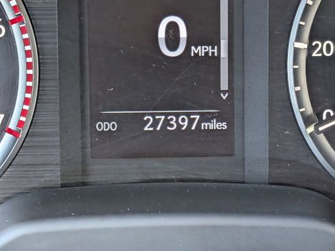 Used 2023 Lexus GX 460 Premium w/ Premium Package image 22