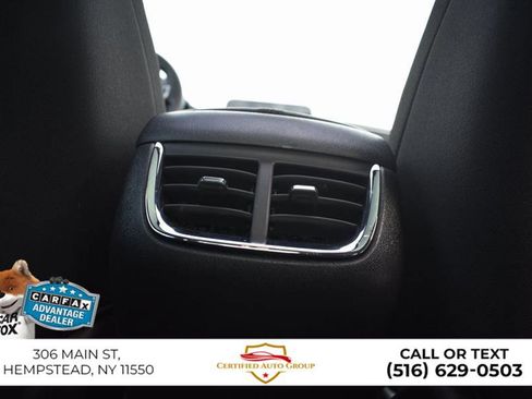 Used 2024 Chevrolet Malibu LT image 28