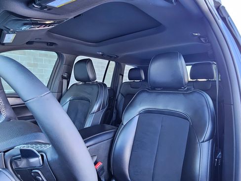 Used 2023 Jeep Grand Cherokee Altitude image 22