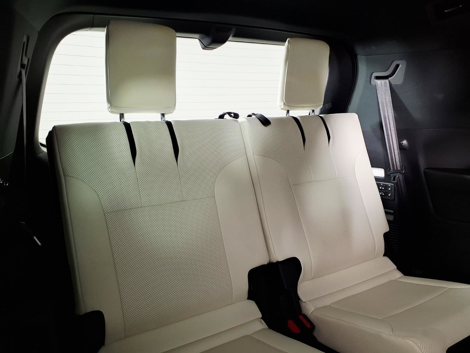 Used 2026 Lexus LX 600 4WD w/ Luxury Package image 13