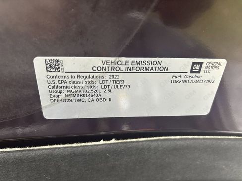 Used 2021 GMC Acadia SLE image 30