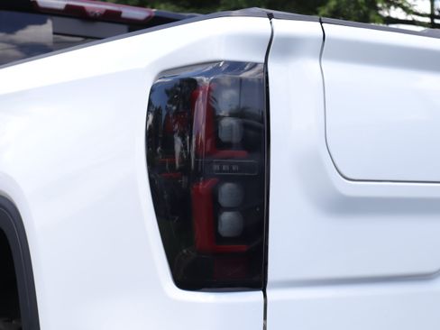 Used 2022 GMC Sierra 1500 AT4 w/ AT4 Premium Package AWD/4WD image 33