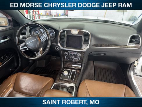 Used 2018 Chrysler 300 Limited w/ Safetytec Plus Group AWD/4WD image 30