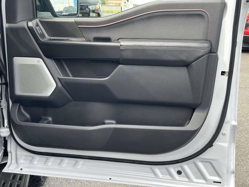 Used 2025 Ford F150 Raptor AWD/4WD image 29