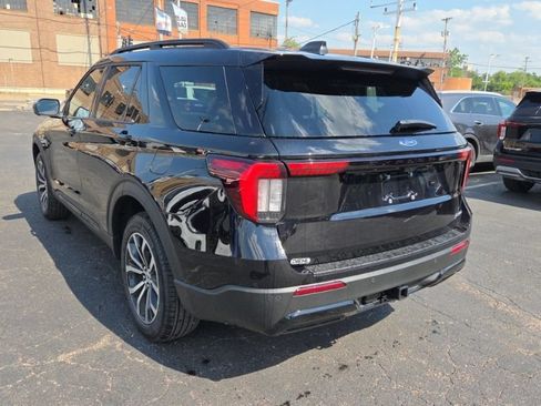 New 2026 Ford Explorer ST-Line AWD/4WD image 5
