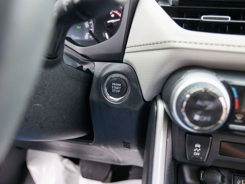 Certified 2025 Toyota RAV4 XLE Premium image 18