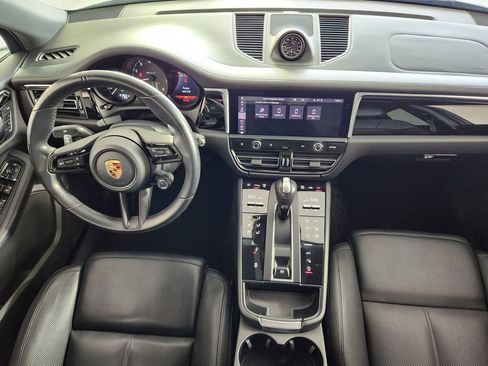 Used 2023 Porsche Macan Turbo AWD/4WD image 15