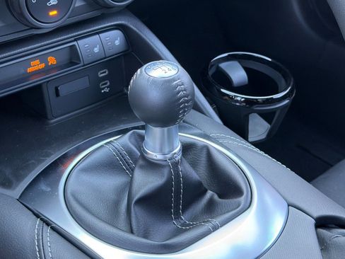 New 2026 MAZDA MX-5 Miata Club w/ Weather Package RWD image 23