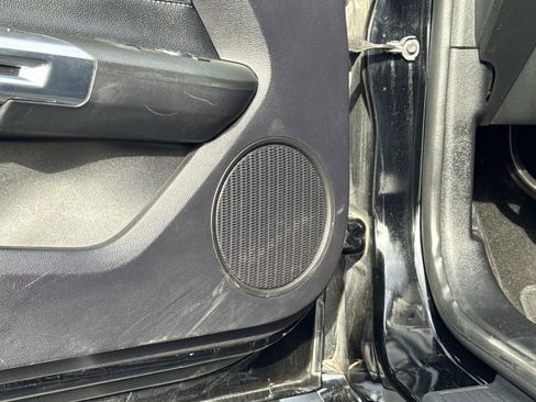 Used 2019 Ford Mustang Coupe image 20