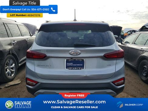 Used 2020 Hyundai Santa Fe SE image 8
