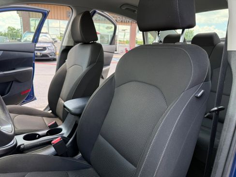 Used 2019 Kia Forte LXS image 16