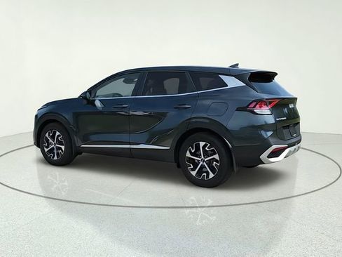 Certified 2024 Kia Sportage EX FWD image 3