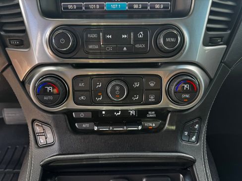 Used 2015 Chevrolet Tahoe LTZ AWD/4WD image 19