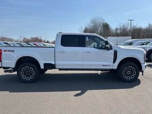 New 2026 Ford F250 Platinum AWD/4WD image 9