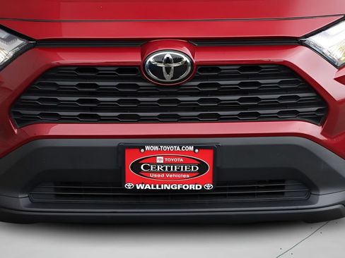 Certified 2025 Toyota RAV4 XLE AWD/4WD image 8