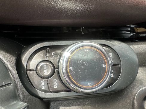 Used 2014 MINI Cooper S image 15