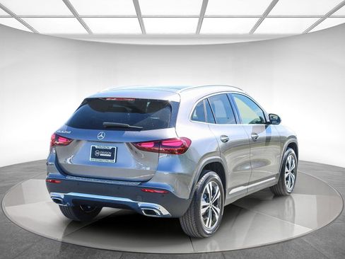 New 2026 Mercedes-Benz GLA 250 image 4
