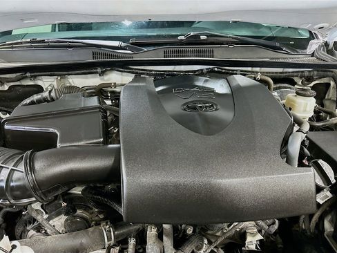 Used 2020 Toyota Tacoma 4x4 Double Cab image 27