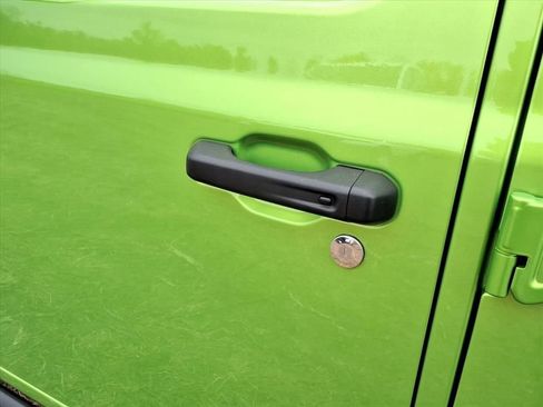 New 2026 Jeep Wrangler Unlimited Rubicon image 25