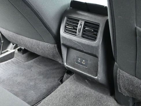 Used 2023 Nissan Rogue SV image 23