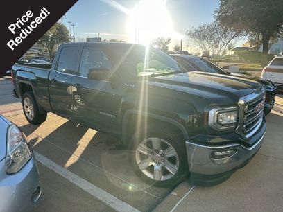 Used 2017 GMC Sierra 1500 SLE w/ SLE Value Package