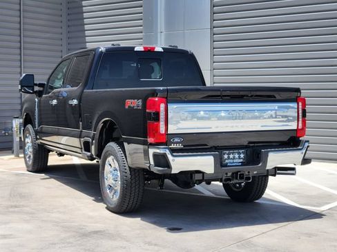 New 2026 Ford F250 King Ranch w/ Chrome Package AWD/4WD image 3