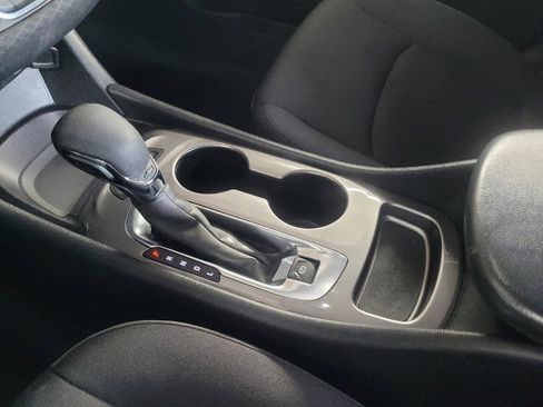 Used 2023 Chevrolet Malibu LS FWD image 26
