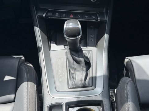 Used 2021 Audi Q3 2.0T Premium Plus w/ Premium Plus Package AWD/4WD image 18