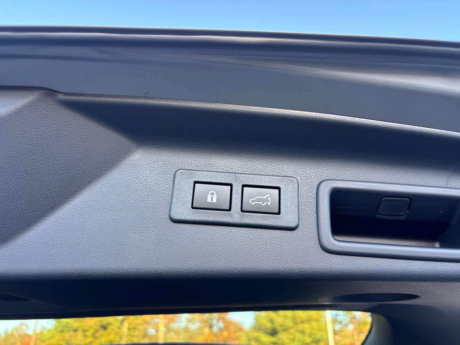 New 2026 Subaru Forester Touring AWD/4WD image 5