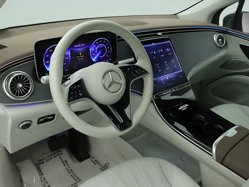 Certified 2023 Mercedes-Benz EQS 450+ SUV image 14