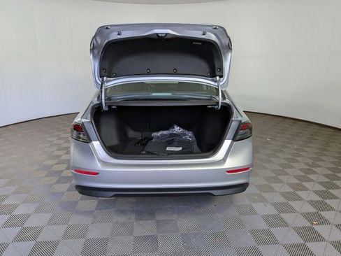 New 2025 Honda Accord SE image 9