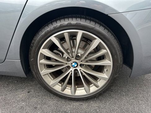 Used 2022 BMW 530i xDrive w/ Convenience Package image 33