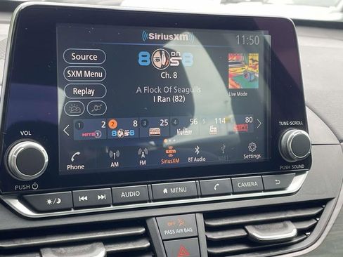 Used 2025 Nissan Altima 2.5 SV FWD image 23
