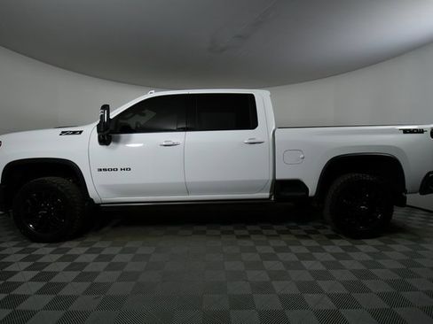 Used 2025 Chevrolet Silverado 3500 LTZ w/ LTZ Plus Package image 16