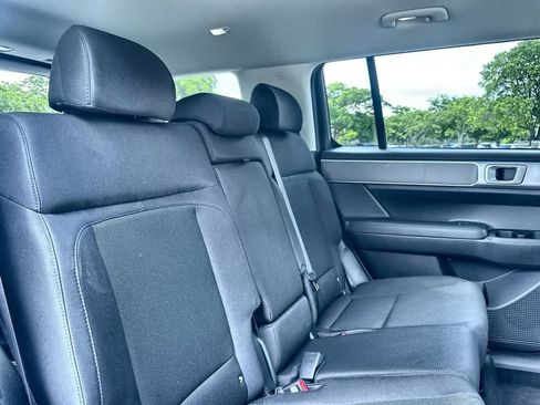 Used 2025 Hyundai Santa Fe SE FWD image 26