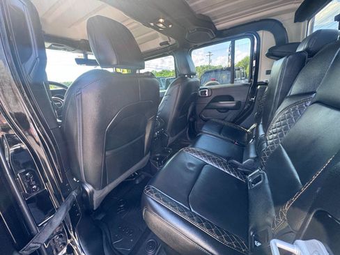 Used 2022 Jeep Gladiator Overland AWD/4WD image 15