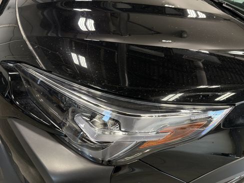 Used 2025 Subaru Outback Onyx Edition AWD/4WD image 16