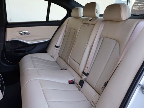 Used 2022 BMW 330i Sedan w/ Driving Assistance Package RWD image 24