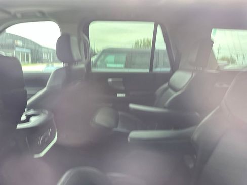 Used 2025 Ford Expedition Max Platinum AWD/4WD image 19