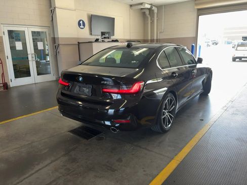 Used 2020 BMW 330i Sedan w/ Convenience Package image 2
