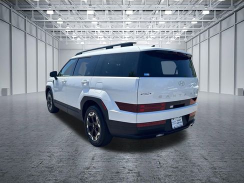 Certified 2026 Hyundai Santa Fe SEL FWD image 5