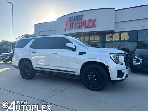 Used 2022 GMC Yukon Denali RWD image 1