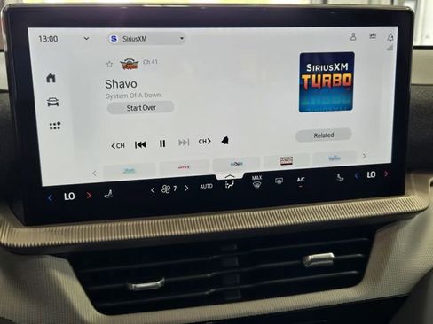 New 2026 Ford Explorer Active RWD image 13