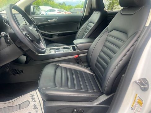 Used 2024 Ford Edge SEL w/ Convenience Package AWD/4WD image 23