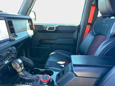 Used 2024 Ford Bronco Raptor image 24