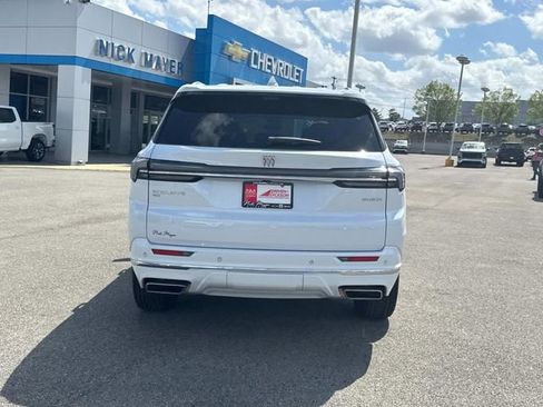 New 2026 Buick Enclave Avenir w/ Super Cruise Package image 5