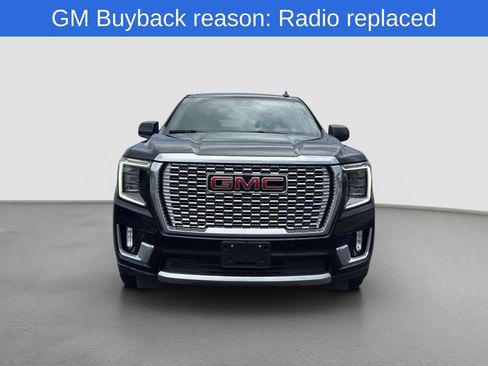 Used 2023 GMC Yukon XL Denali AWD/4WD image 2