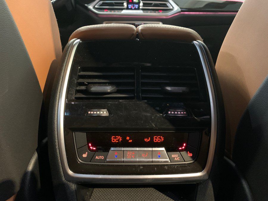 Used 2023 BMW X5 xDrive40i w/ M Sport Package AWD/4WD image 67